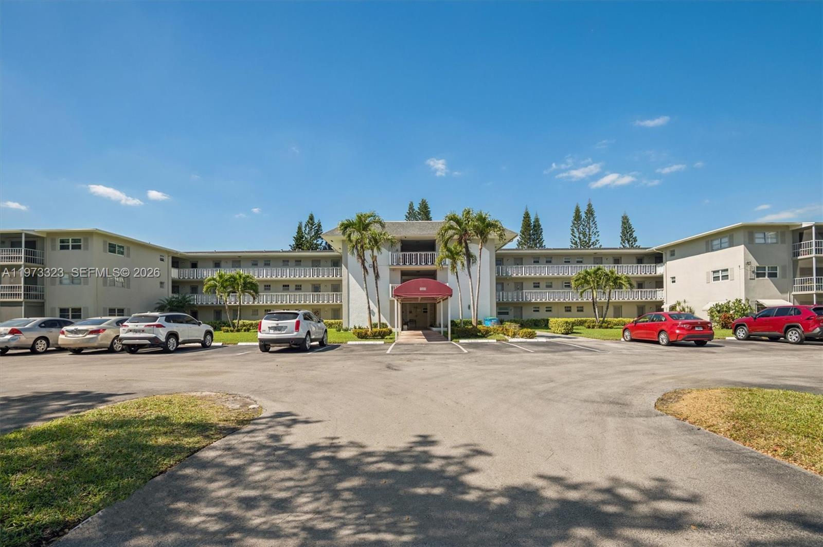 1000 Hillcrest Ct #303