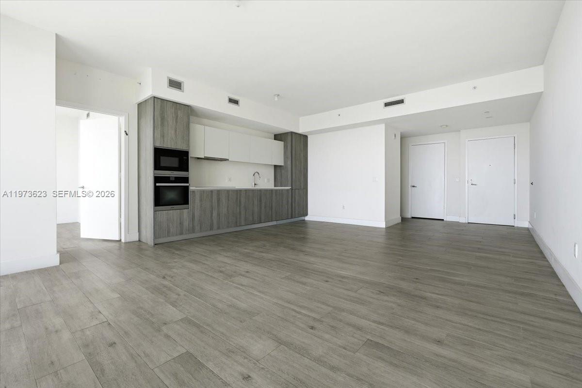 2900 NE 7th Ave #3004 Miami, FL 33137