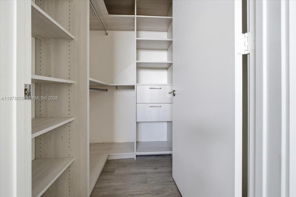 2900 NE 7th Ave #3004 Miami, FL 33137