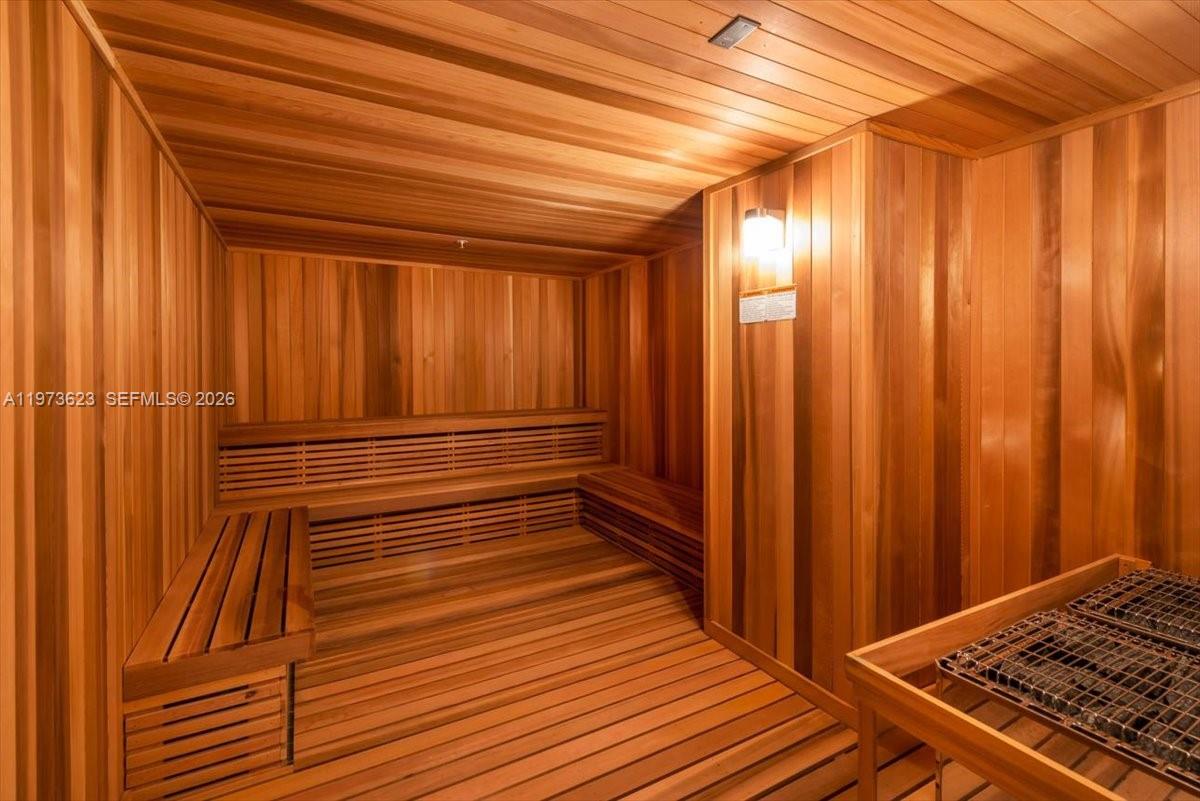 2900 NE 7th Ave #3004 Miami, FL 33137