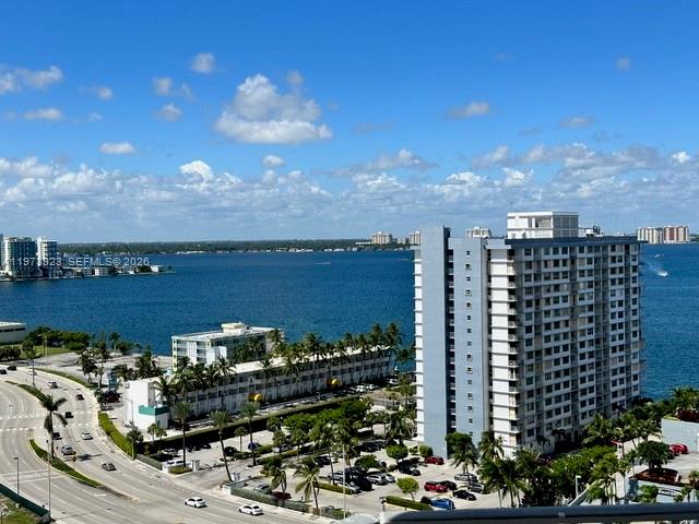 7601 E Treasure Dr #1905 North Bay Village, FL 33141