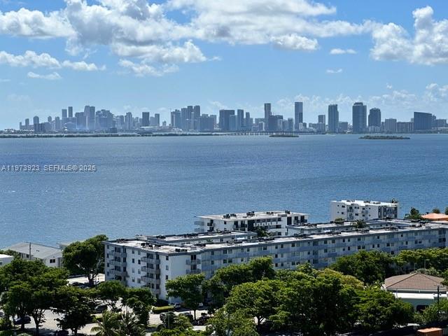 7601 E Treasure Dr #1905 North Bay Village, FL 33141