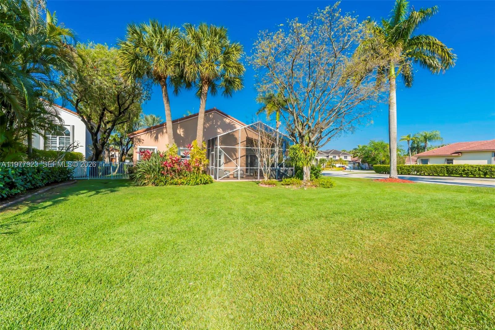 1601 SW 157th Ave Pembroke Pines, FL 33027