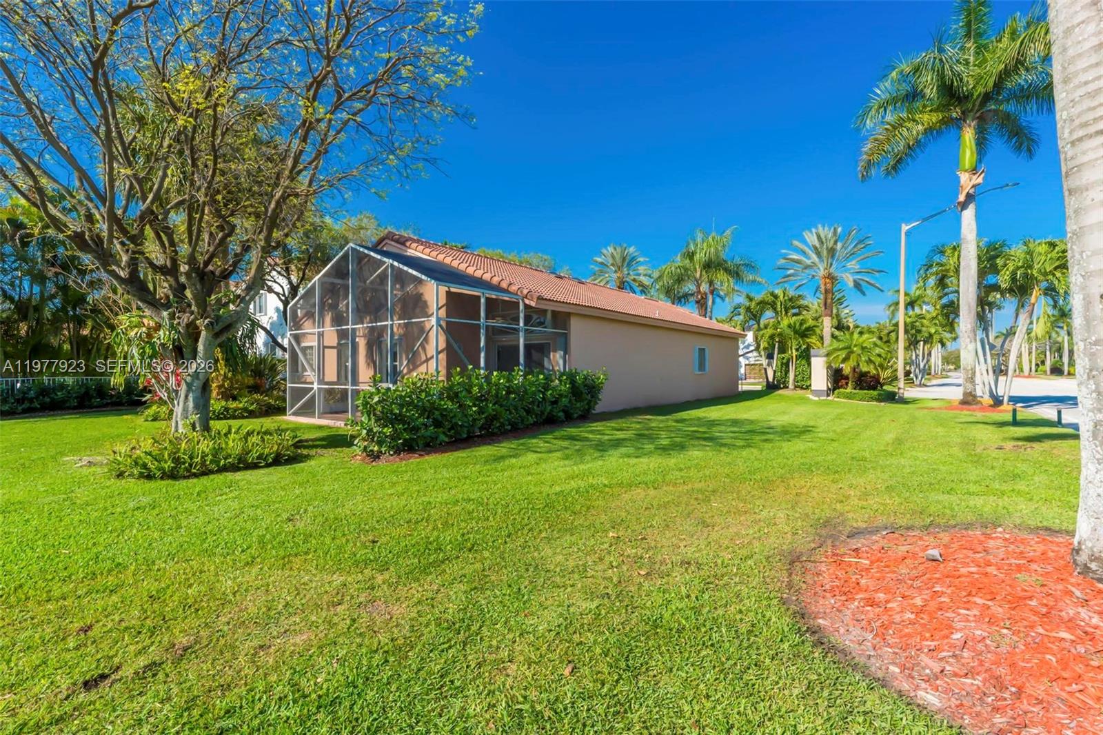 1601 SW 157th Ave Pembroke Pines, FL 33027