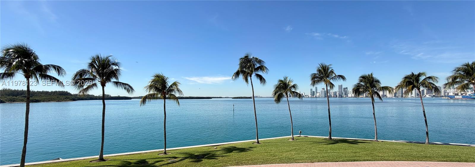 5222 Fisher Is Dr #5222 Fisher Island, FL 33109