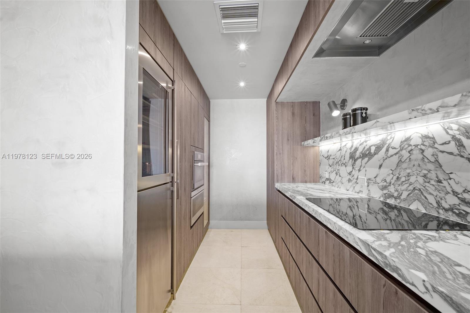 5222 Fisher Is Dr #5222 Fisher Island, FL 33109