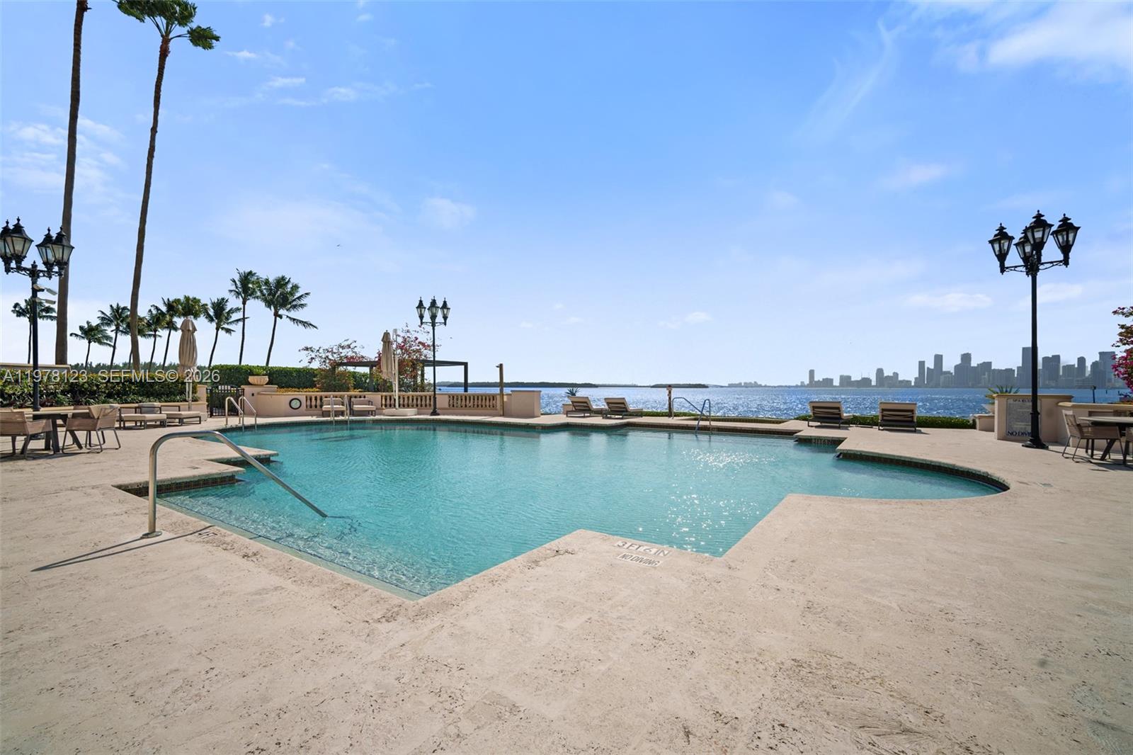 5222 Fisher Is Dr #5222 Fisher Island, FL 33109