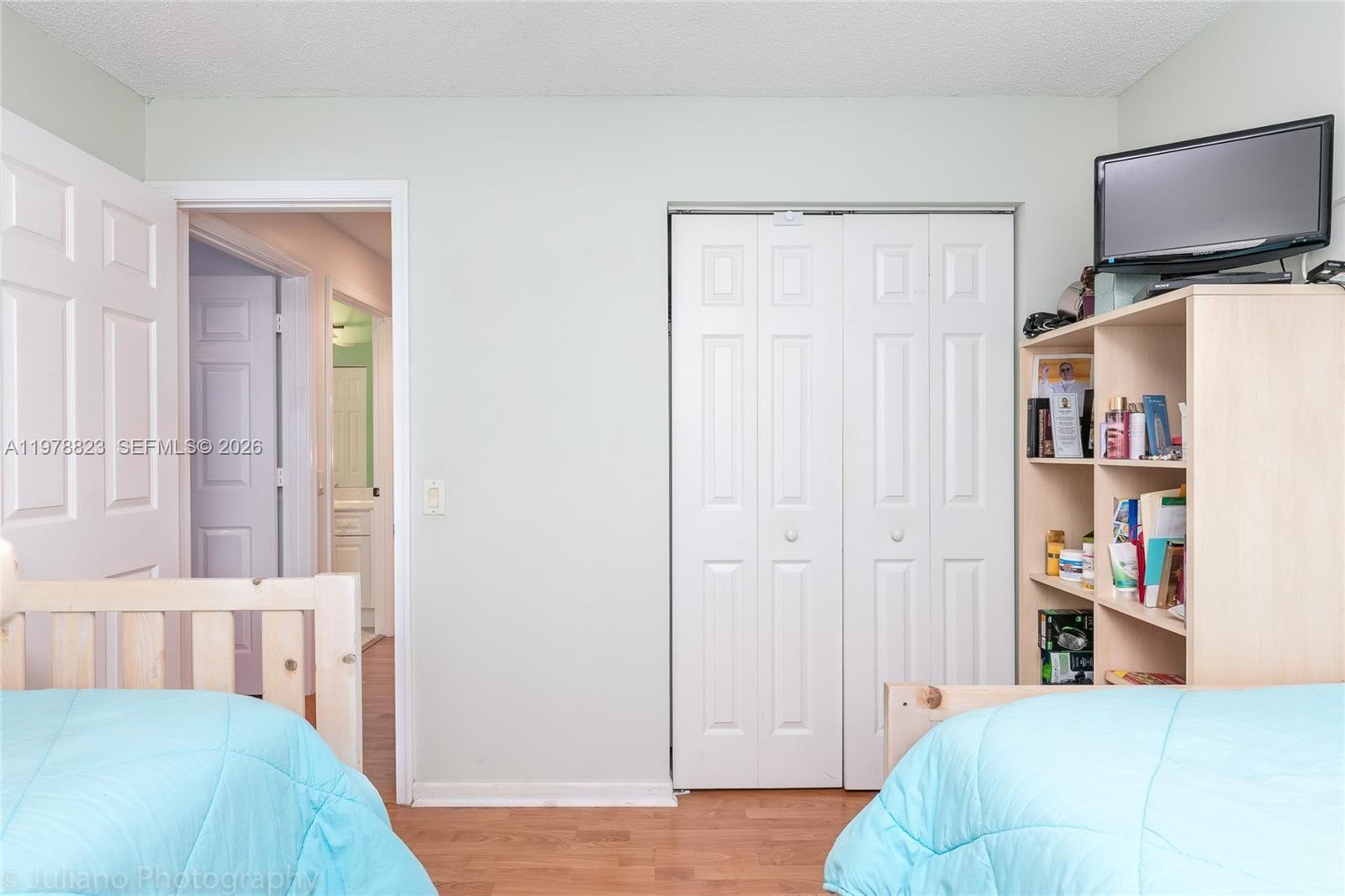 1032 Silktree Ln Weston, FL 33327