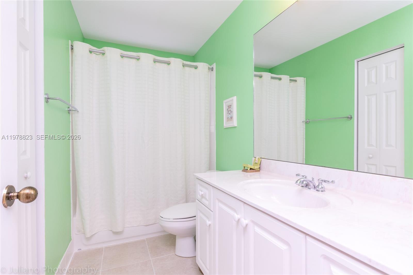 1032 Silktree Ln Weston, FL 33327