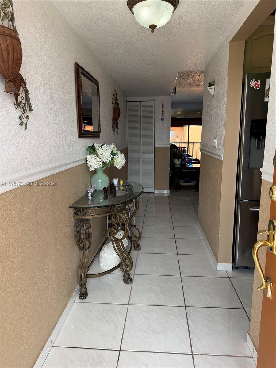 1800 W 54th St #309 Hialeah, FL 33012