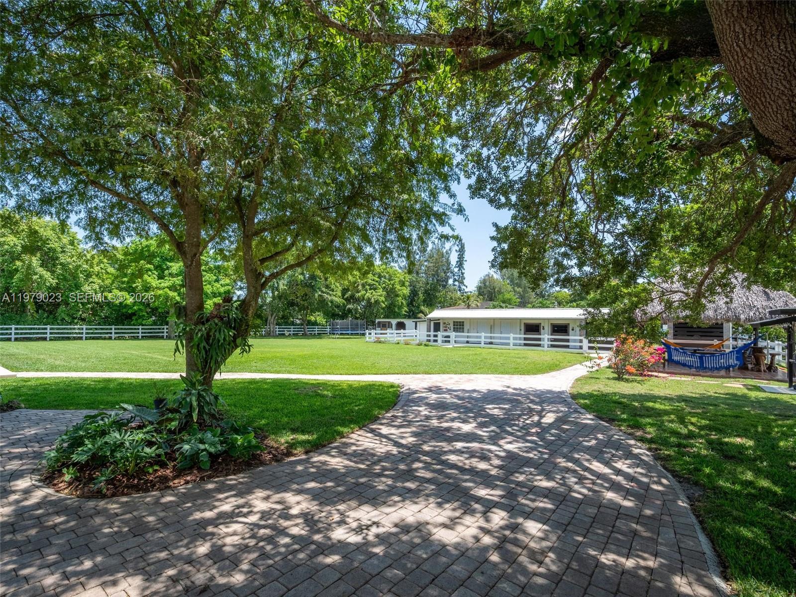 17220 SW 46th St Southwest Ranches, FL 33331