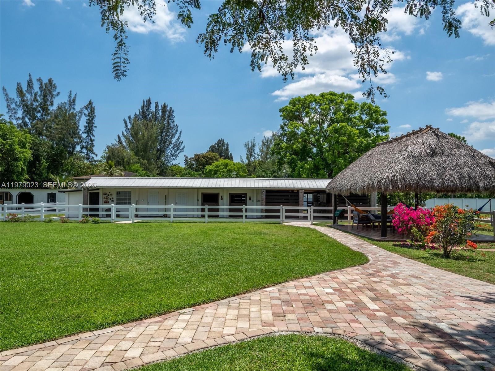 17220 SW 46th St Southwest Ranches, FL 33331