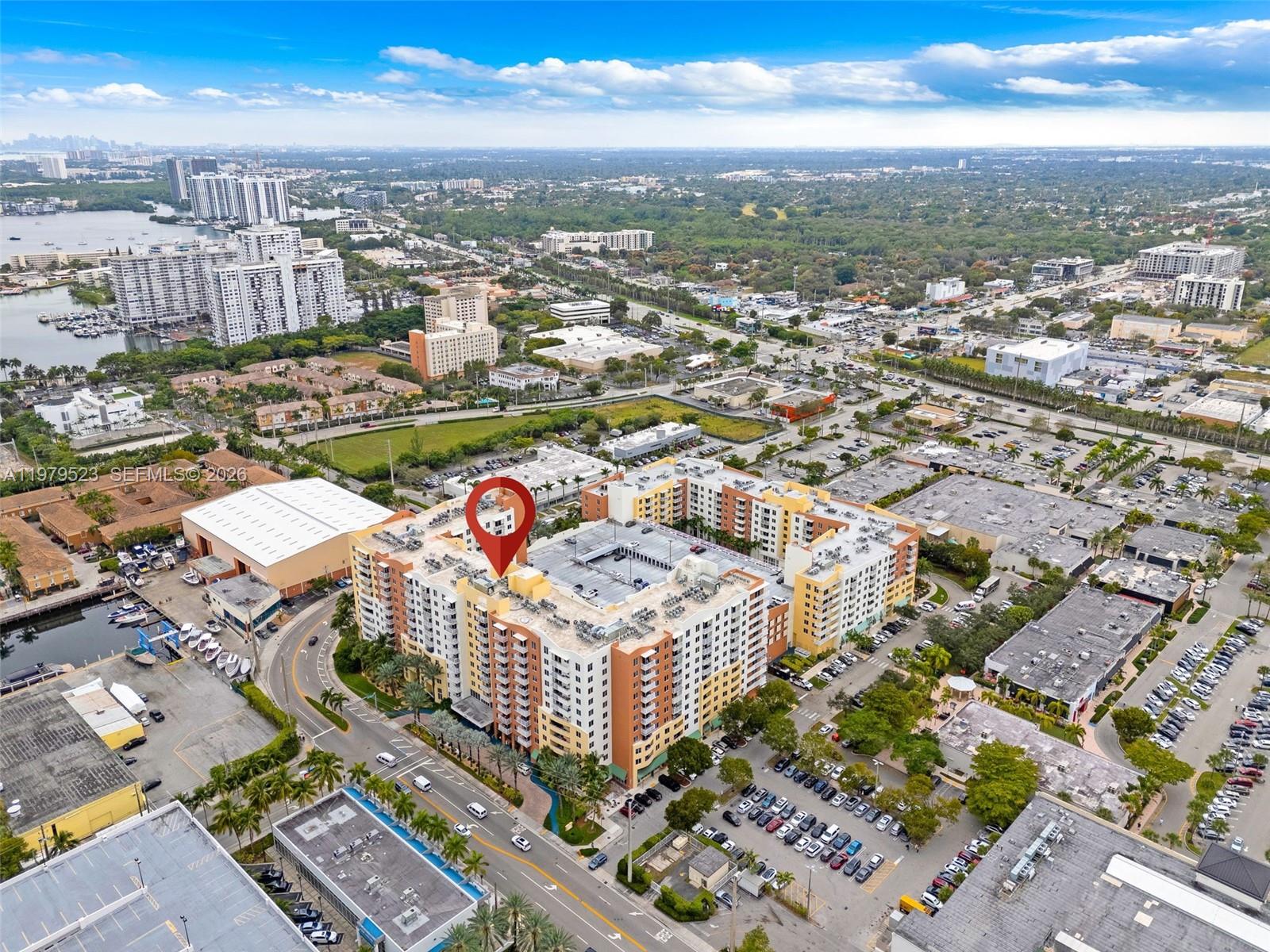 image The Venture at Aventura21