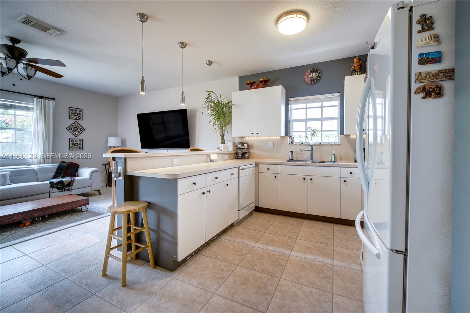 9837 SW 159th Ct Miami, FL 33196