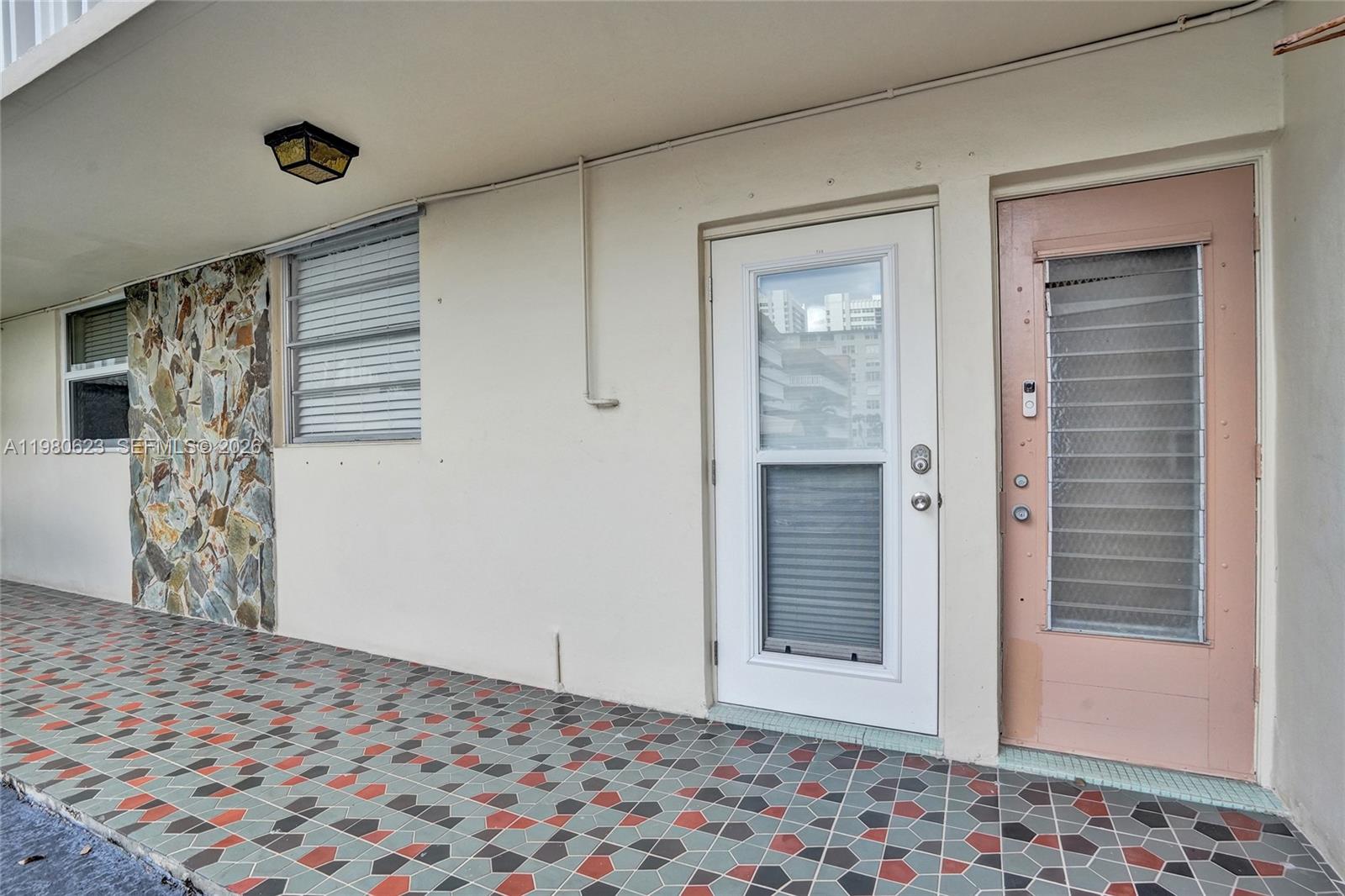 1889 S Ocean Dr #114 Hallandale Beach, FL 33009