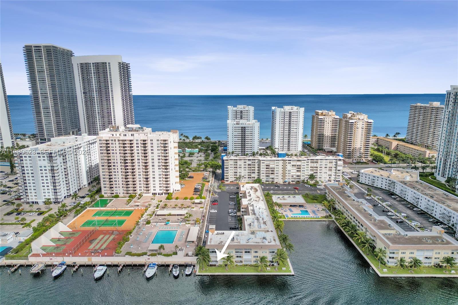1889 S Ocean Dr #114 Hallandale Beach, FL 33009