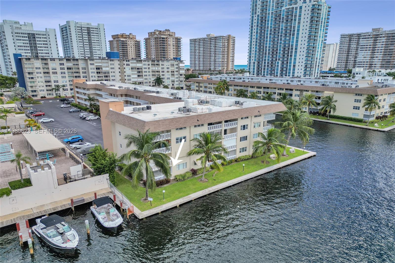 1889 S Ocean Dr #114 Hallandale Beach, FL 33009