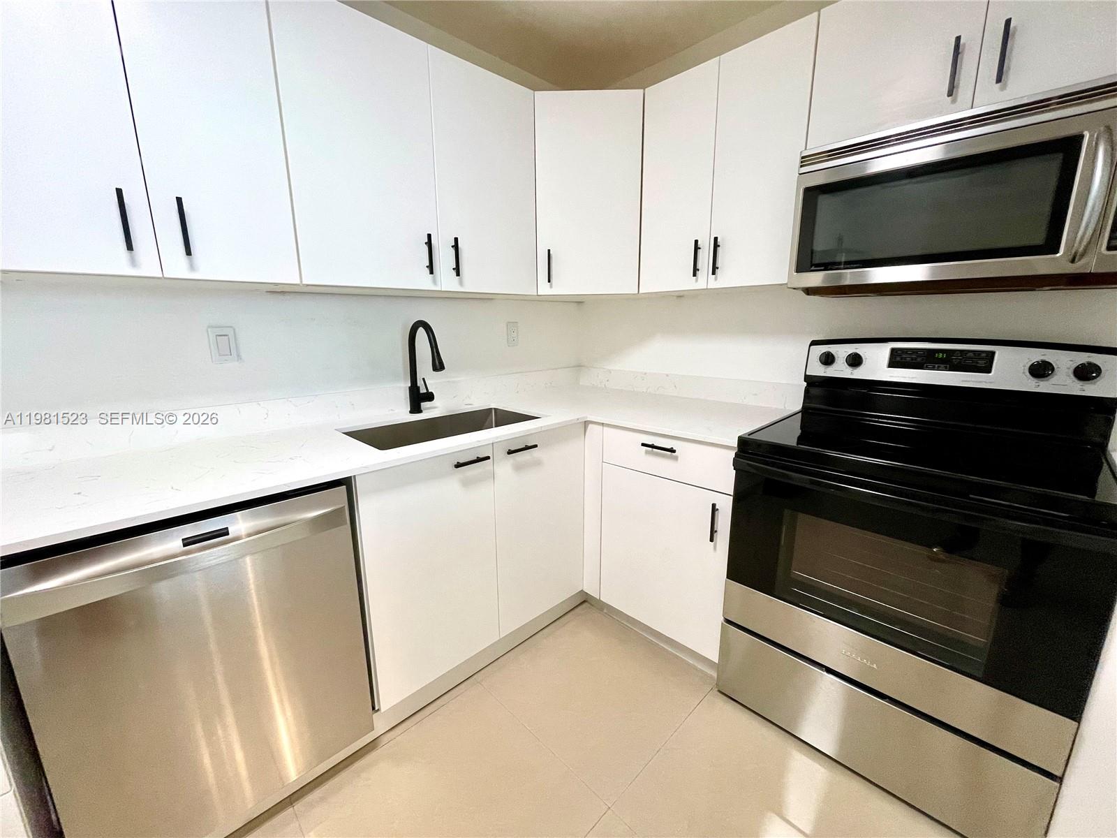 19390 Collins Ave #316 Sunny Isles Beach, FL 33160