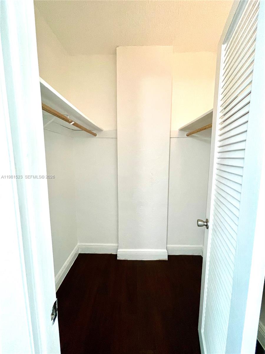 19390 Collins Ave #316 Sunny Isles Beach, FL 33160