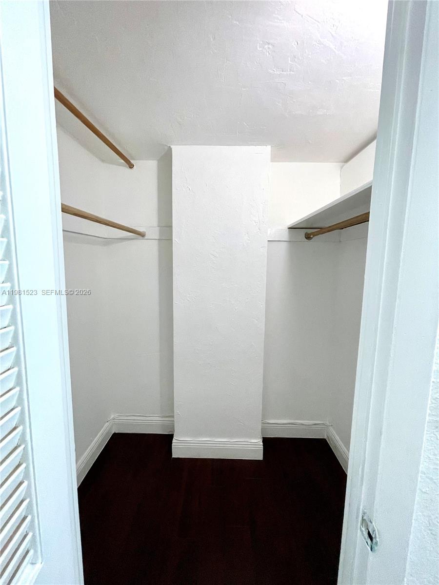 19390 Collins Ave #316 Sunny Isles Beach, FL 33160