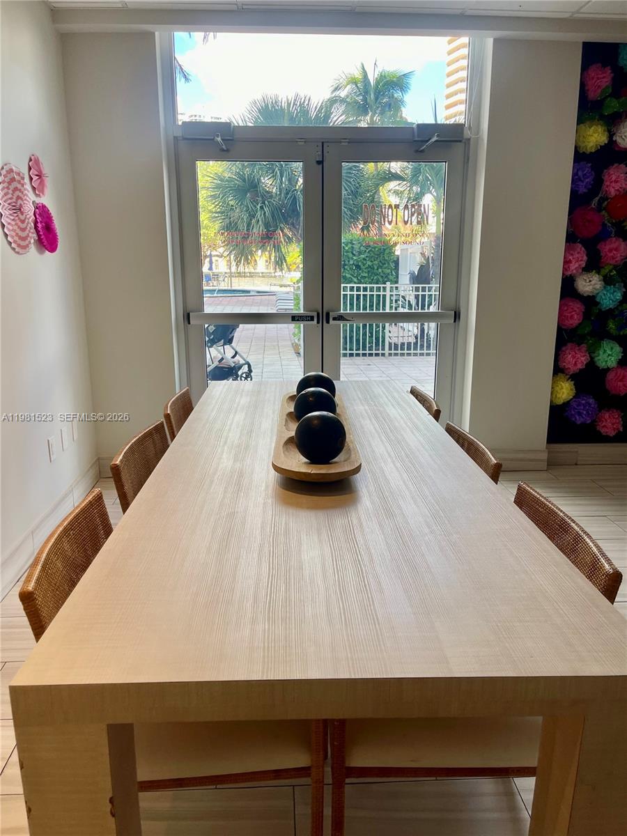 19390 Collins Ave #316 Sunny Isles Beach, FL 33160