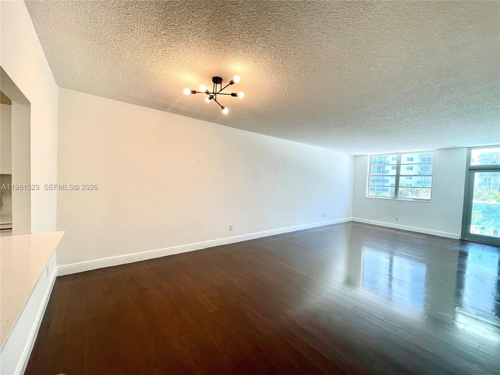 19390 Collins Ave #316 Sunny Isles Beach, FL 33160