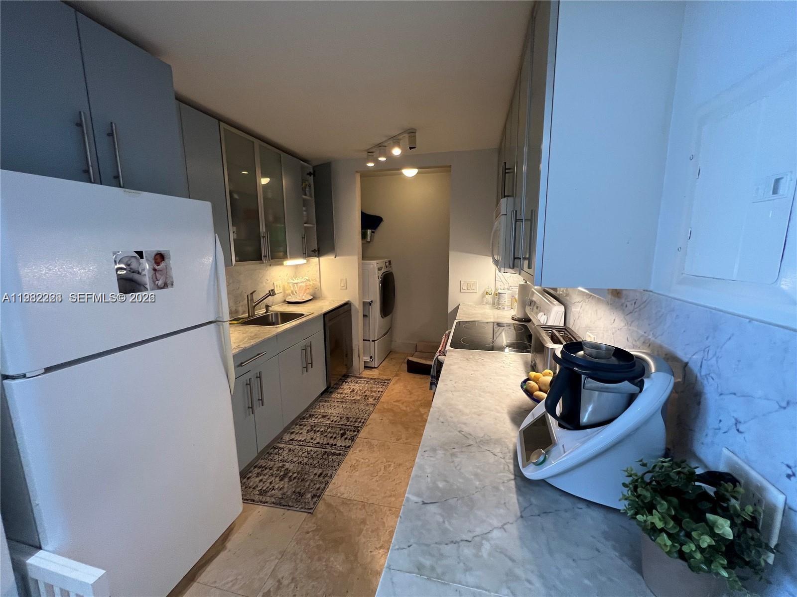 780 NE 69th St #2503 Miami, FL 33138