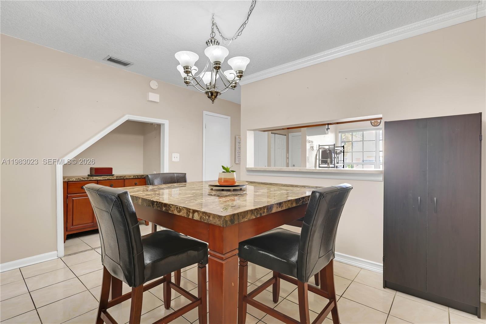 2881 S Cambridge Ln Cooper City, FL 33026