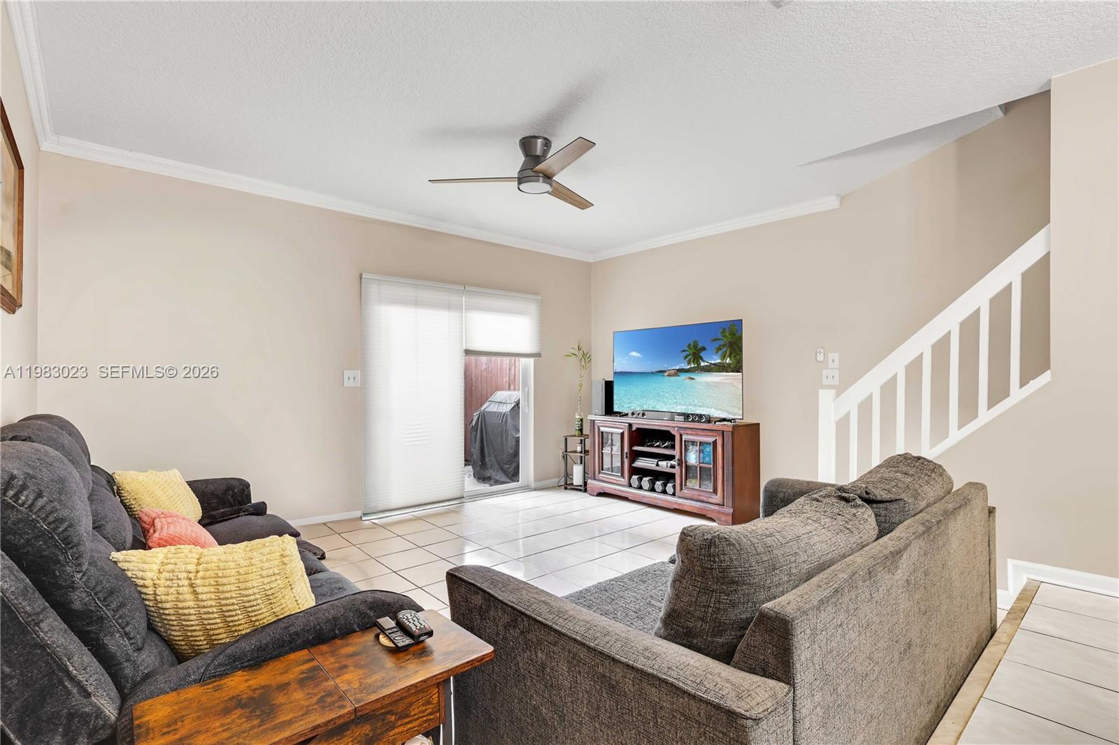 2881 S Cambridge Ln Cooper City, FL 33026