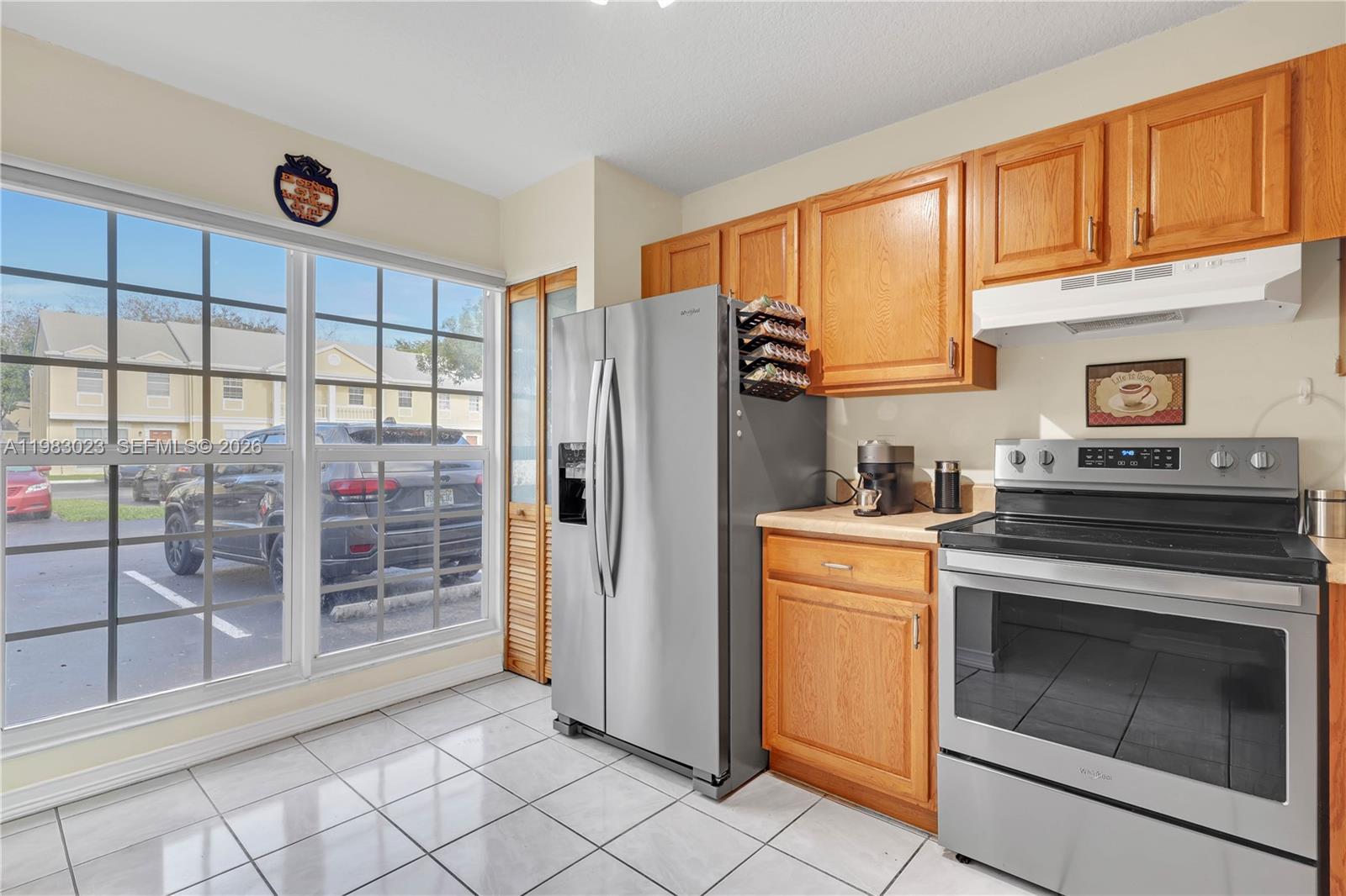 2881 S Cambridge Ln Cooper City, FL 33026