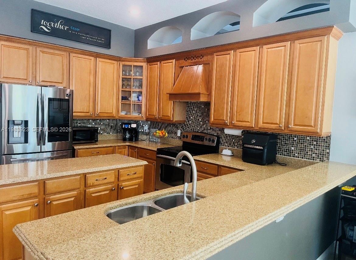 330 Glen Clb Dr Other, FL 32713