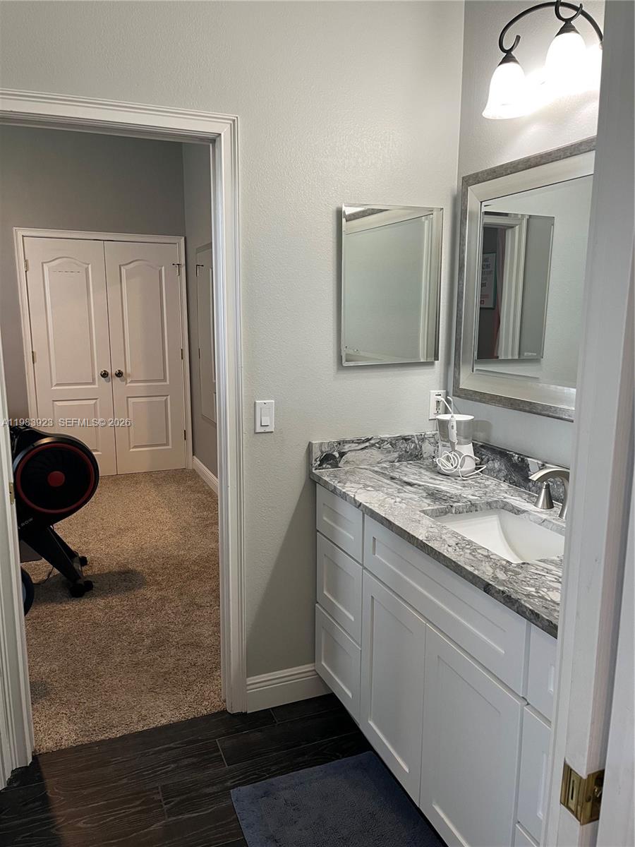 330 Glen Clb Dr Other, FL 32713