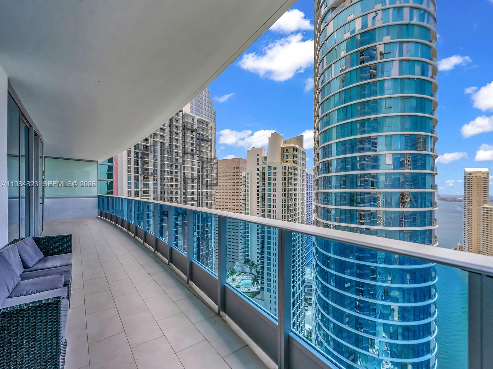 200 Biscayne Blvd Way #3603 Miami, FL 33131