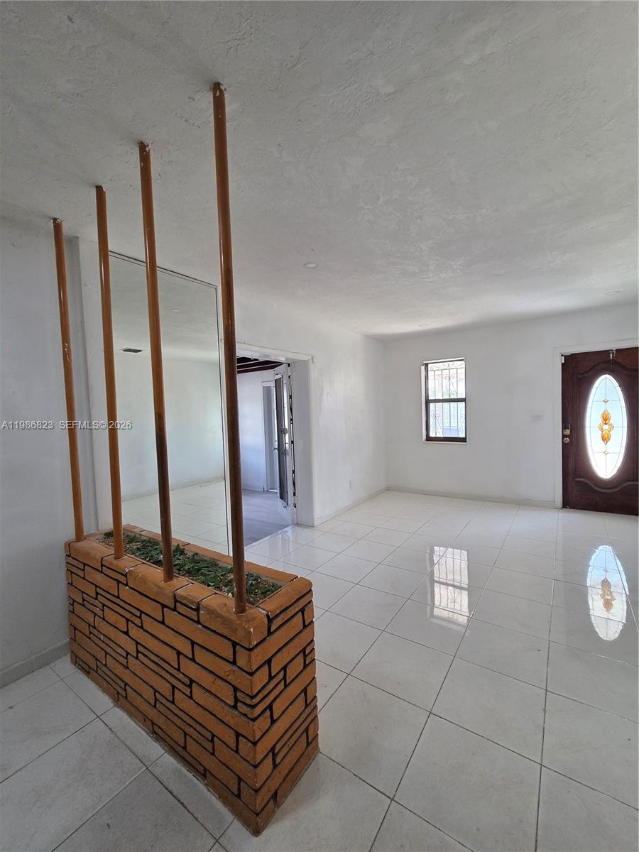 3061 NW 83rd Ter Miami, FL 33147