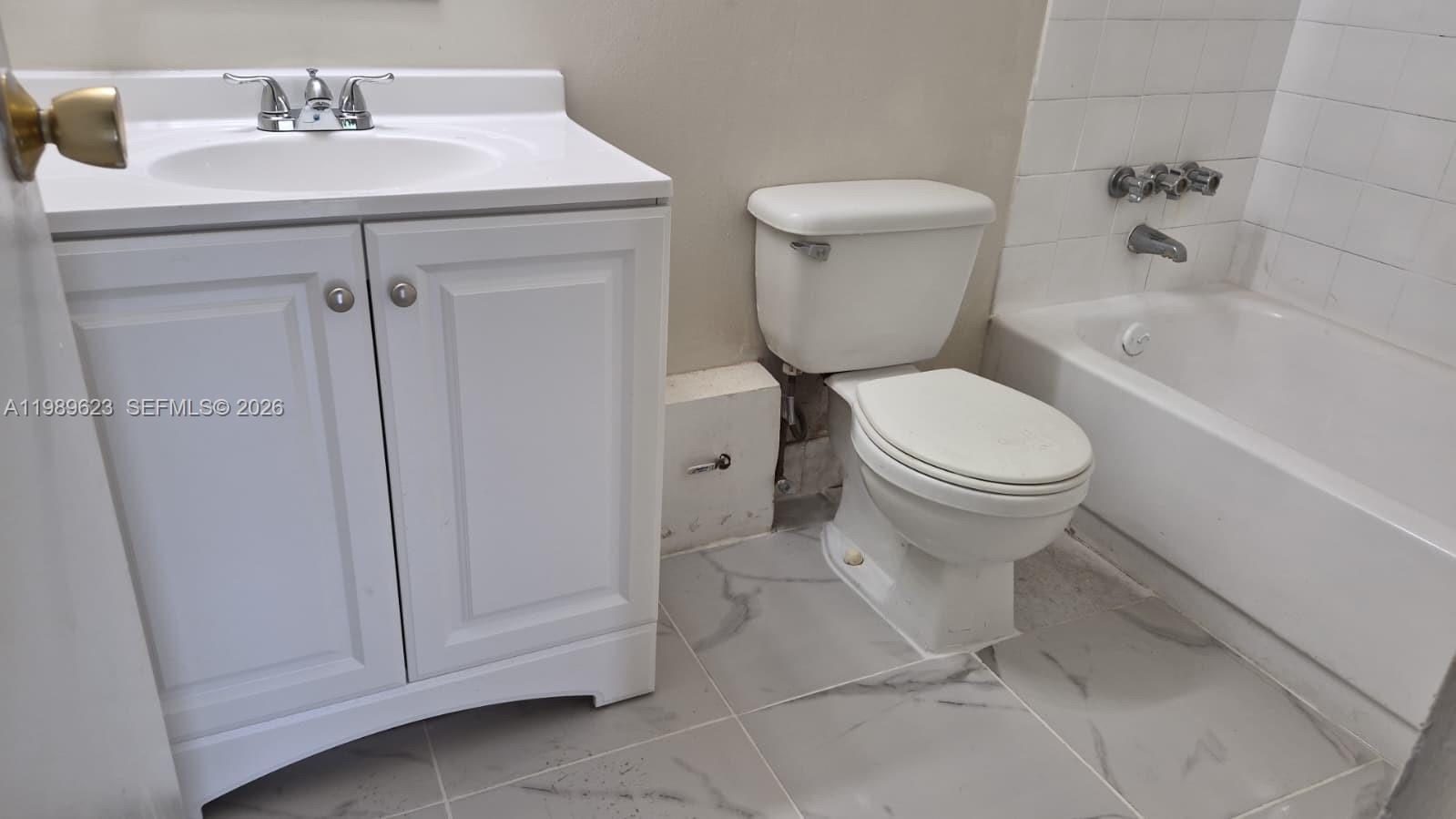 16950 W Dixie Hwy A-228 Hwy #A228 North Miami Beach, FL 33160