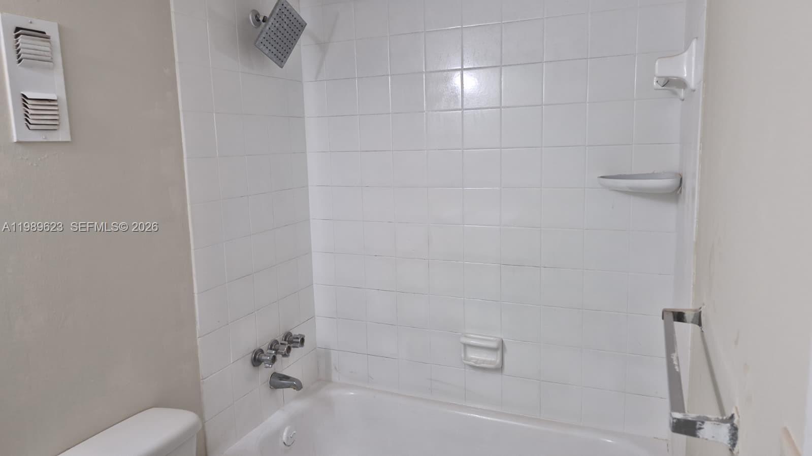 16950 W Dixie Hwy A-228 Hwy #A228 North Miami Beach, FL 33160