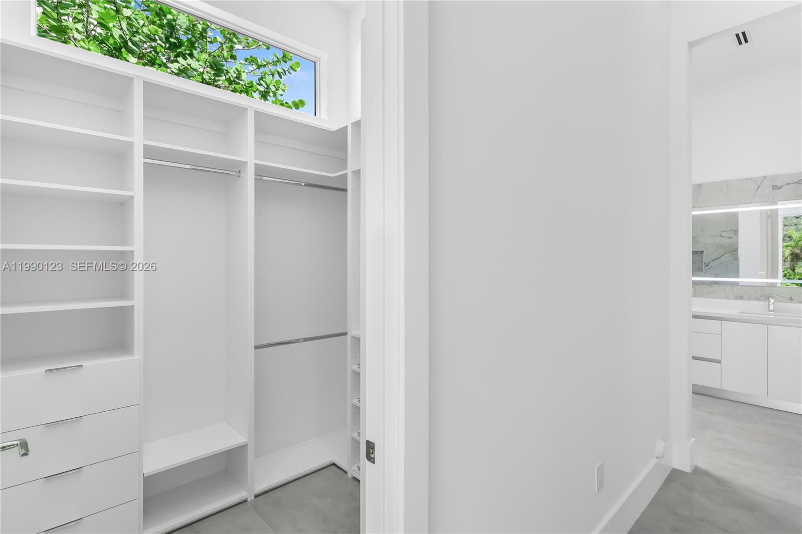 9895 NW 26th St Doral, FL 33172