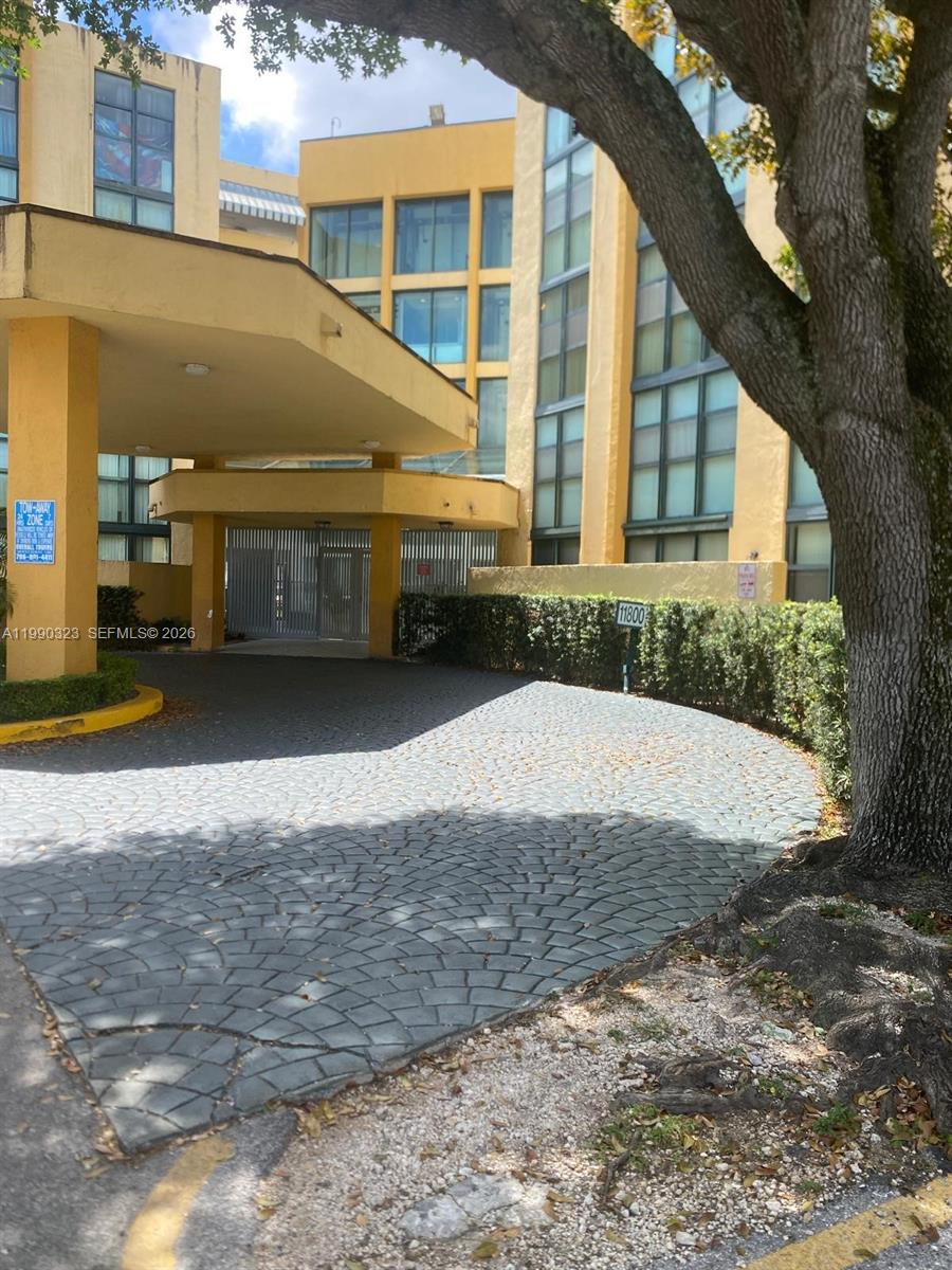 11800 SW 18th St #108-4