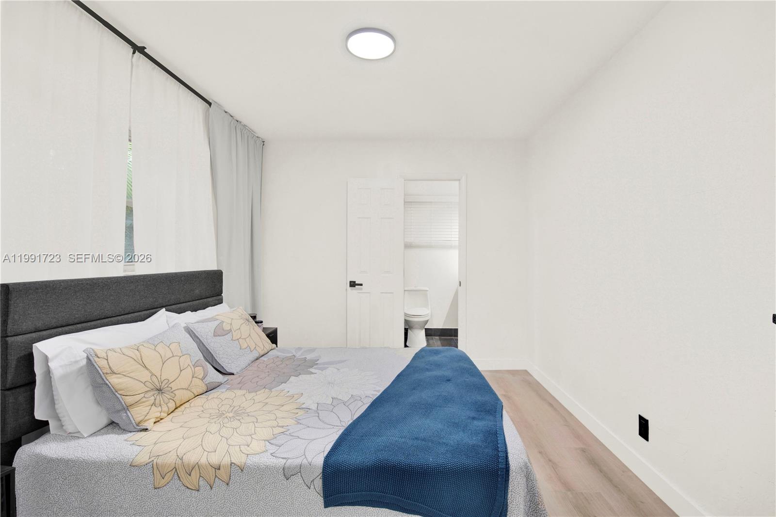 51 NE 56th Ct Oakland Park, FL 33334