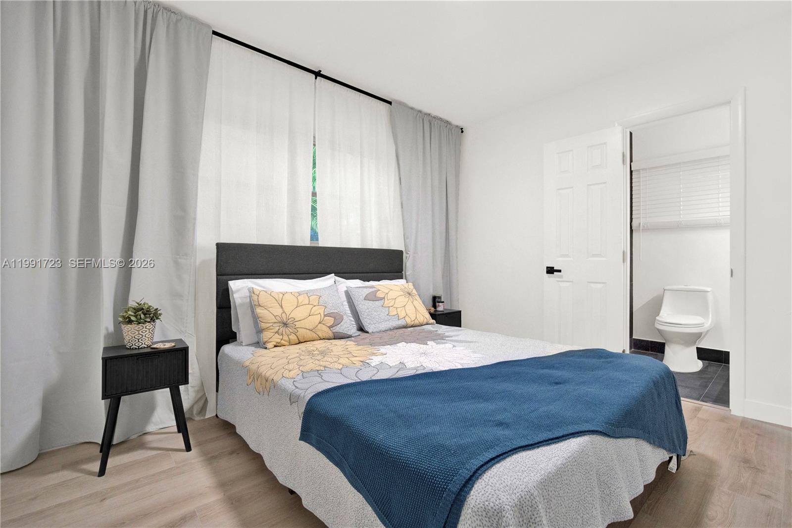 51 NE 56th Ct Oakland Park, FL 33334