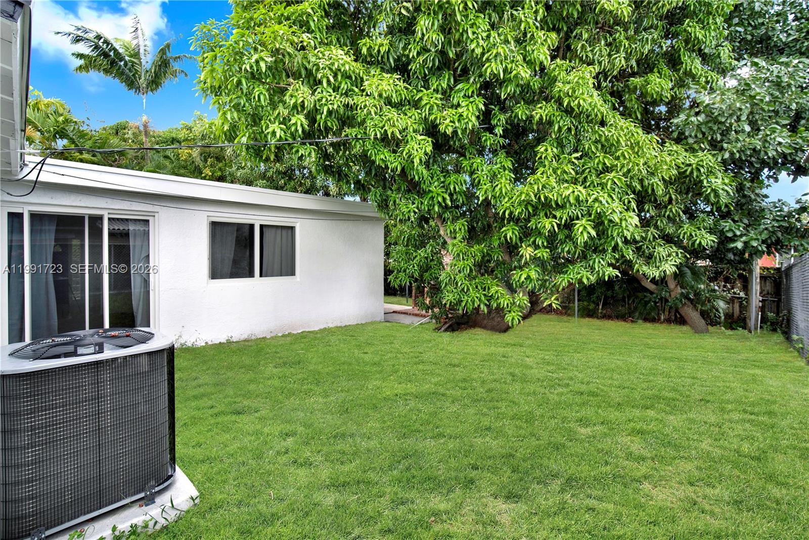 51 NE 56th Ct Oakland Park, FL 33334