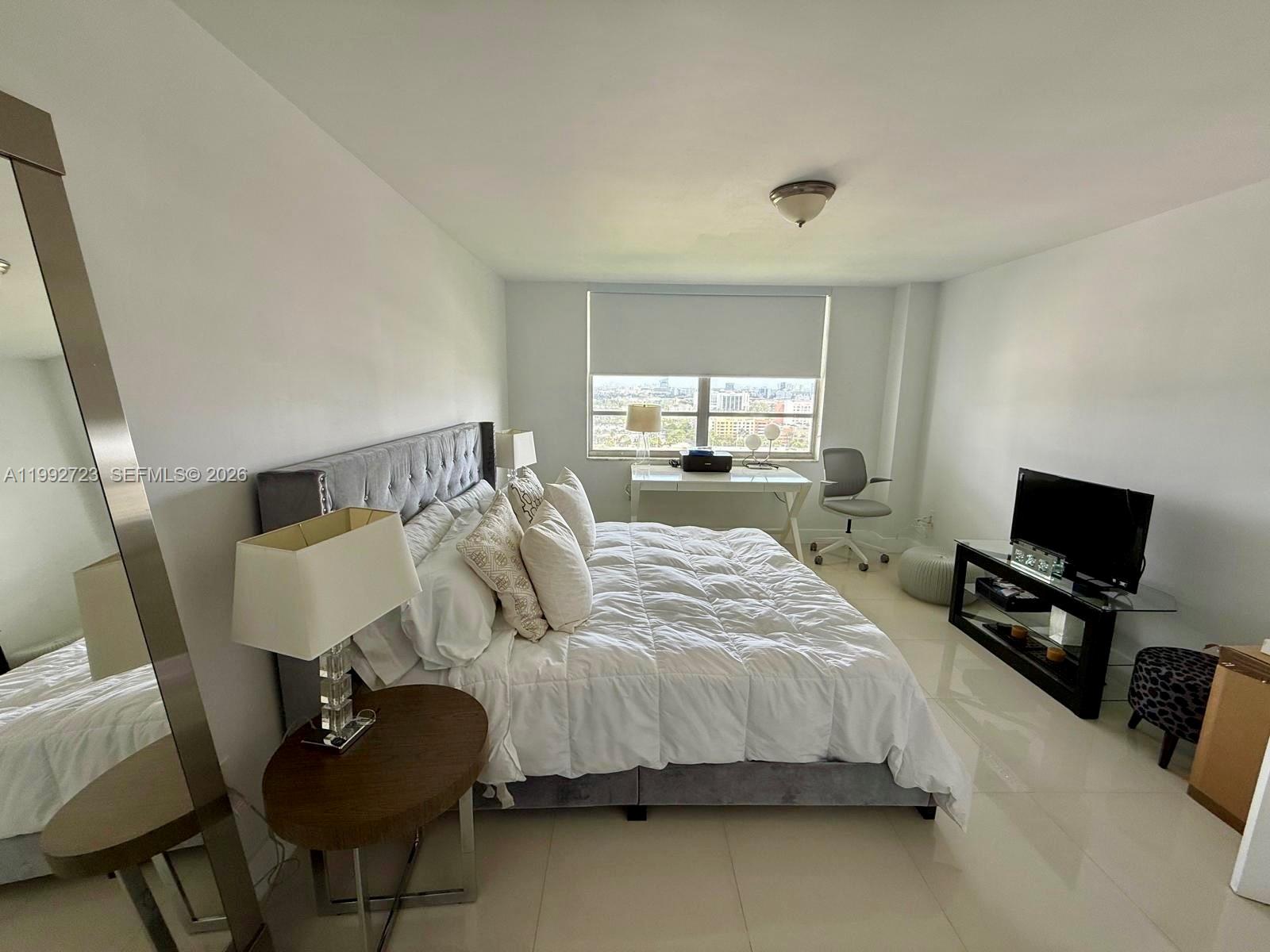 2780 NE 183rd St #2107 Aventura, FL 33160