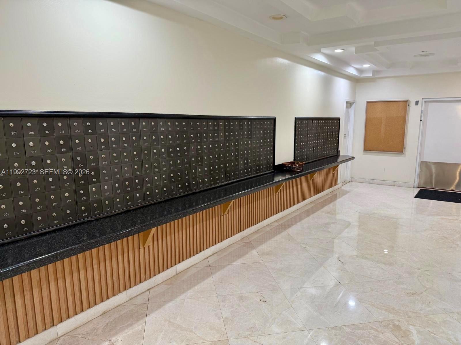 2780 NE 183rd St #2107 Aventura, FL 33160