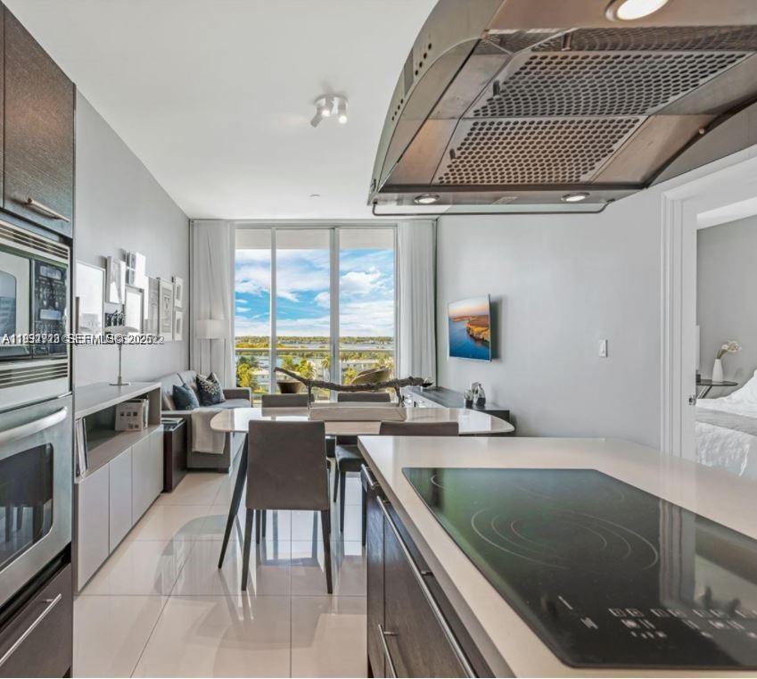 7930 East Dr #DR North Bay Village, FL 33141