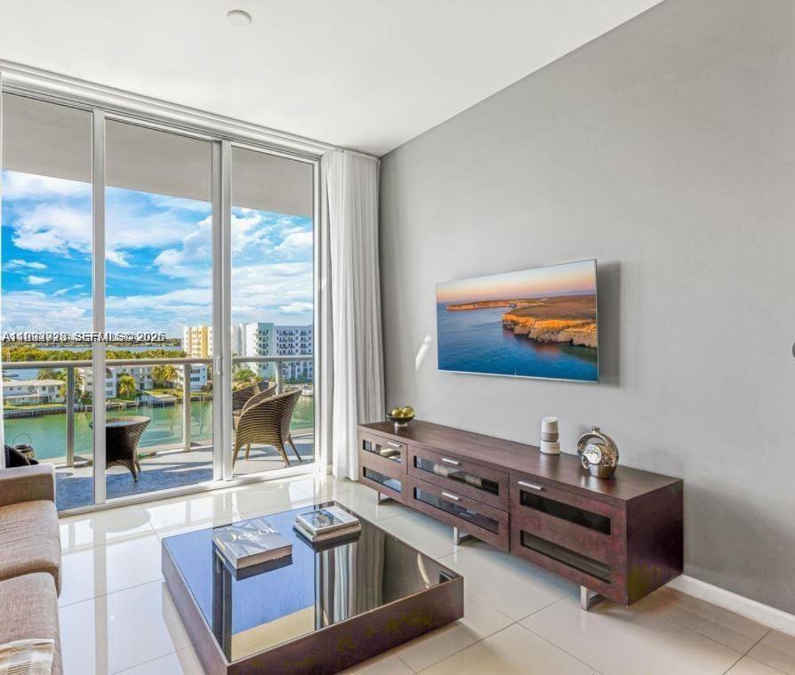 7930 East Dr #DR North Bay Village, FL 33141