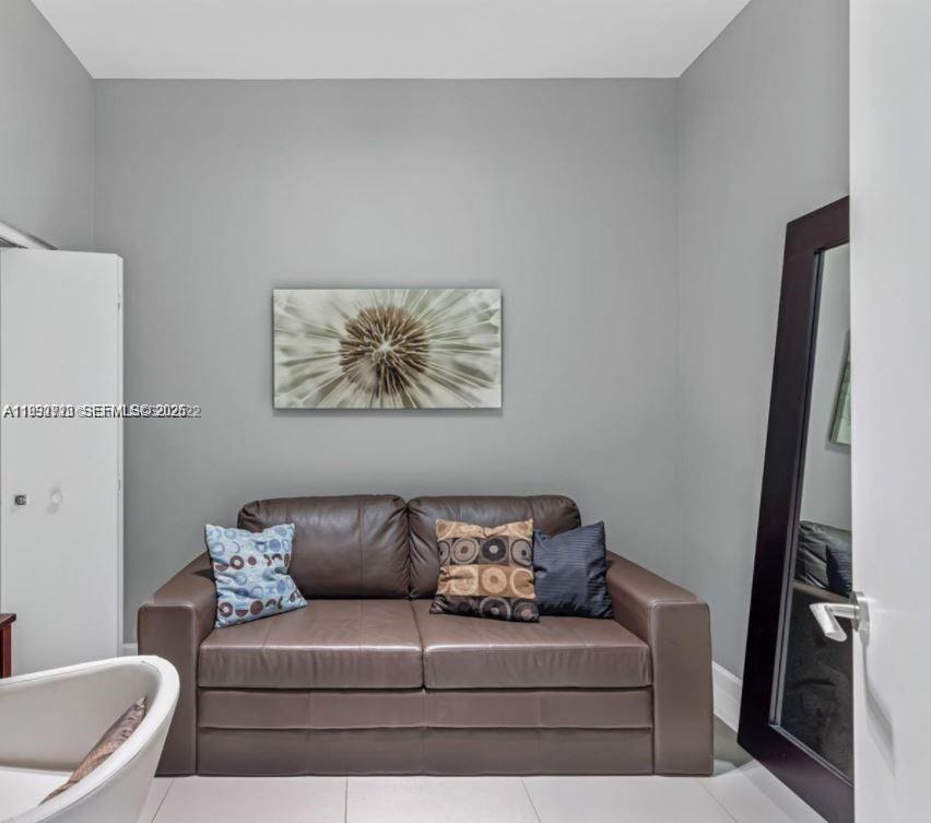 7930 East Dr #DR North Bay Village, FL 33141