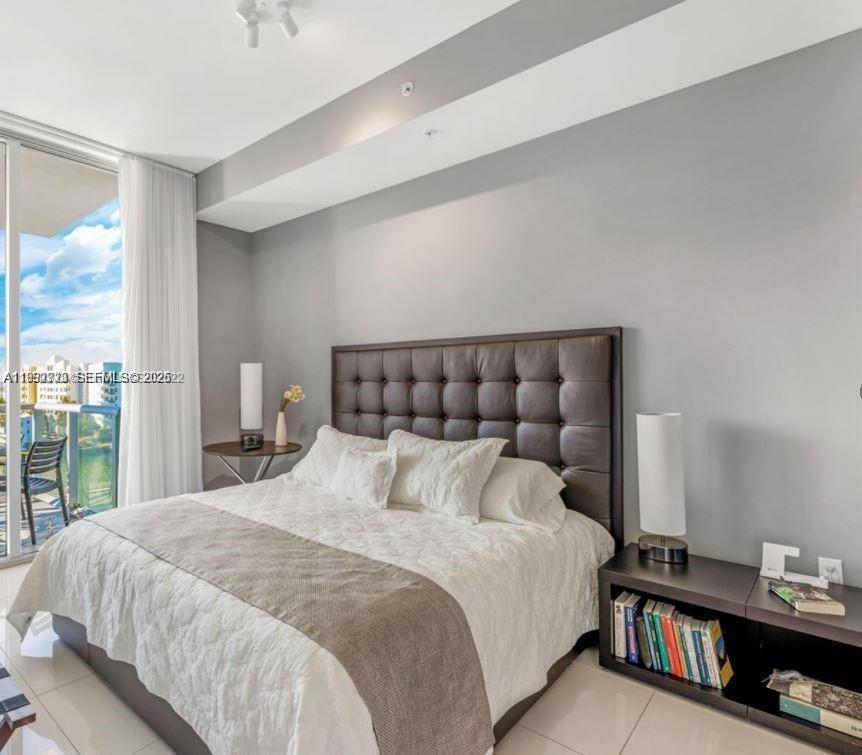 7930 East Dr #DR North Bay Village, FL 33141