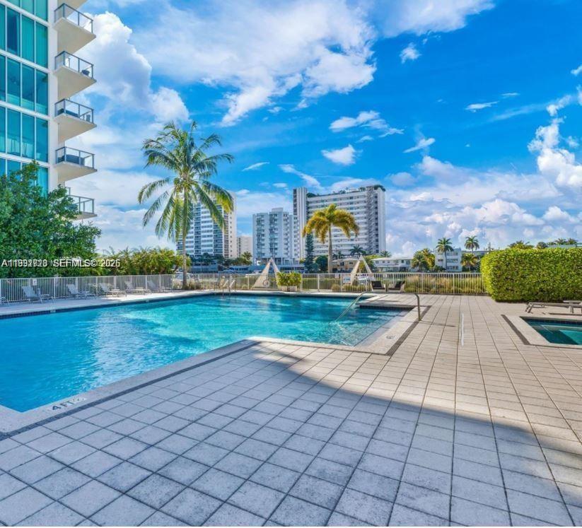 7930 East Dr #DR North Bay Village, FL 33141