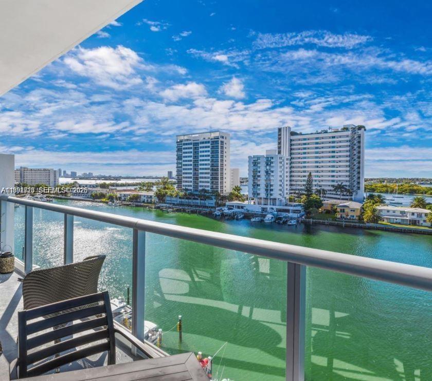 7930 East Dr #DR North Bay Village, FL 33141