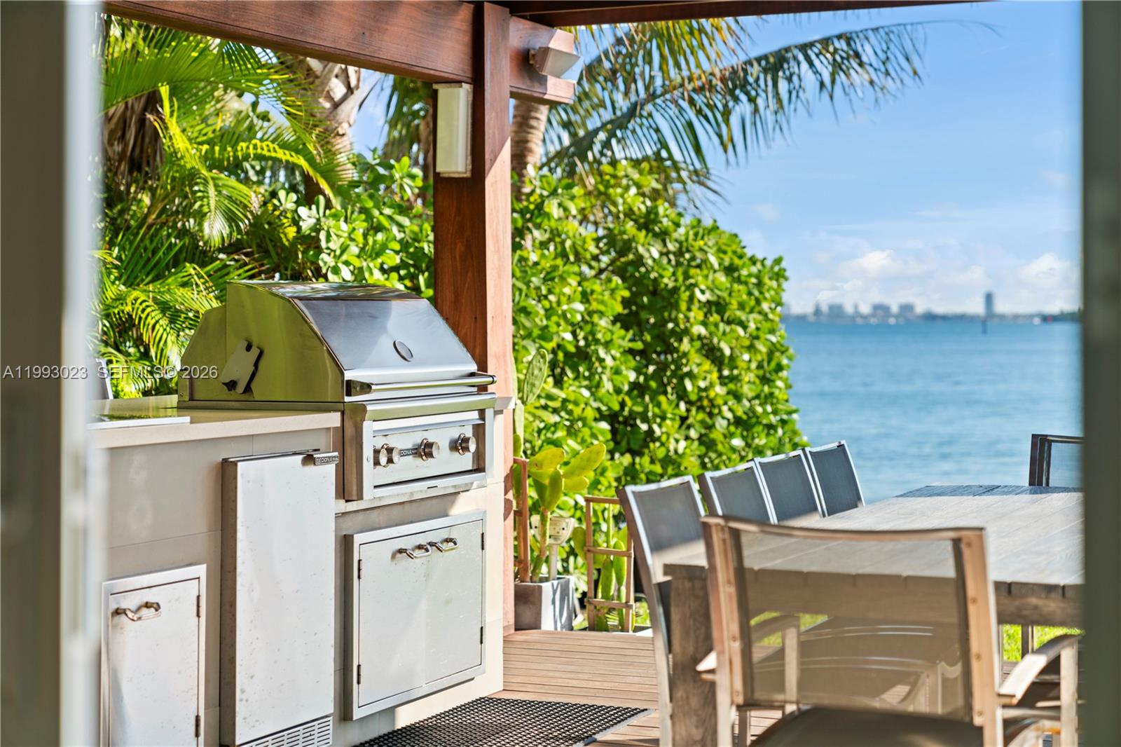 9301 N Bayshore Dr Miami Shores, FL 33138